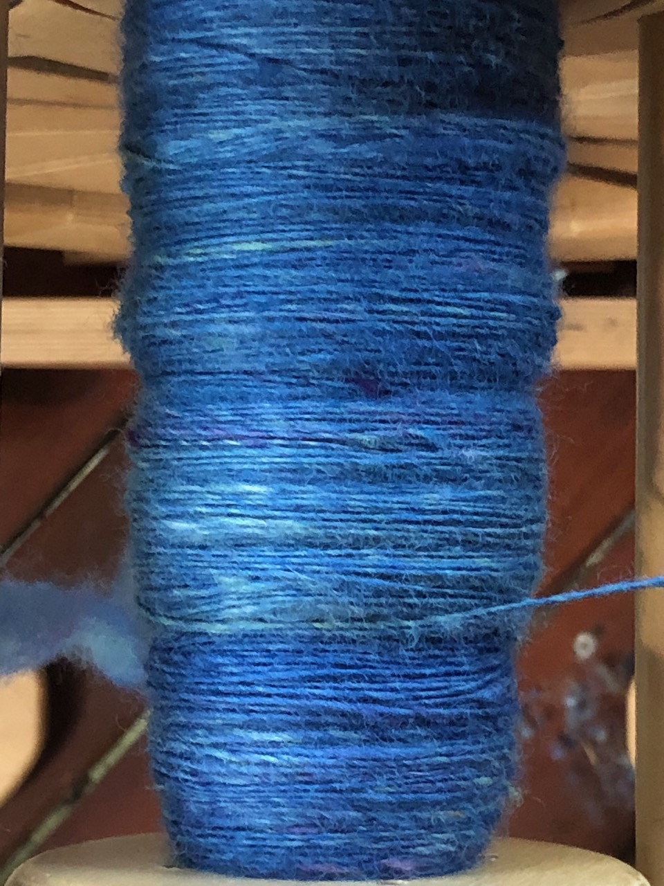 Unplied singles (Blue-faced Leicester/Cormo cross, hand-dyed)